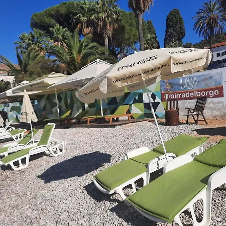 Beachfront Andrina *